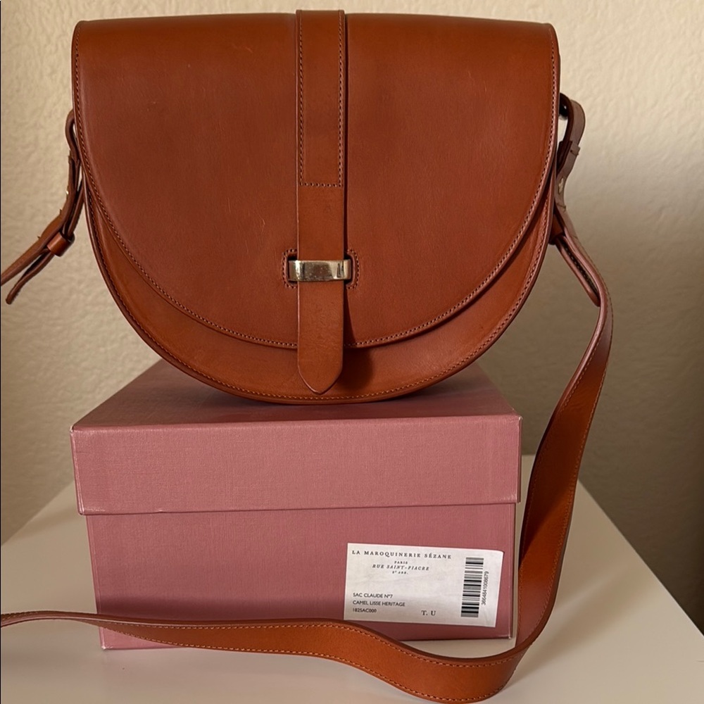 Sezane Claude Leather Shoulder Bag in Camel NWT